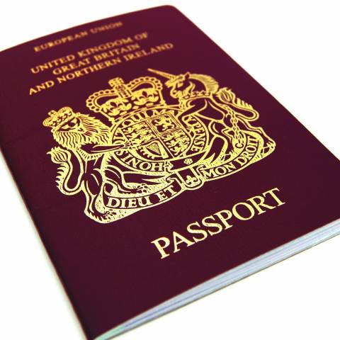 جواز السفر.