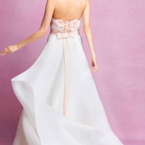تصاميم آنجل سانشيز لفساتين الزفاف 2015\2016