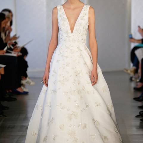 فستان زفاف 2017 أوسكار دي لارينتا